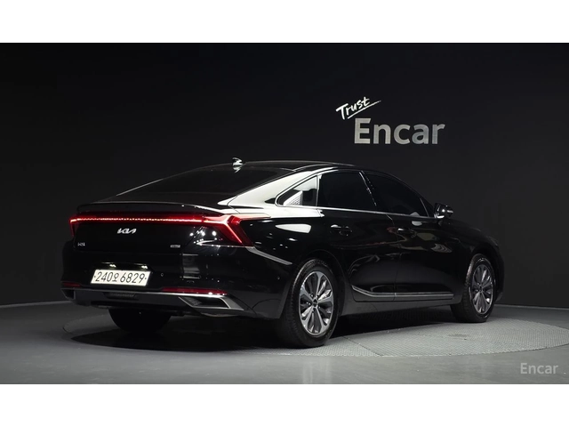 Kia K8 HYBRID* NOBLESSE* ПОДГРЕВ* ОБДУХВАНЕ* LANE* ASSIST - автомобили, коли, обяви за нови и употребявани 1