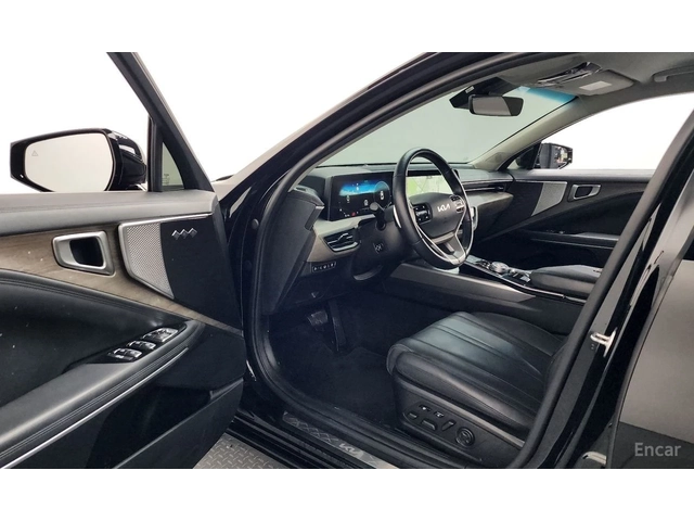 Kia K8 2.5* NOBLESSE* ПОДГРЕВ* ОБДУХВАНЕ* LANE* ASSIST* 3 - автомобили, коли, обяви за нови и употребявани 4