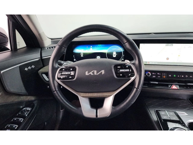 Kia K8 2.5* NOBLESSE* ПОДГРЕВ* ОБДУХВАНЕ* LANE* ASSIST* 3 - автомобили, коли, обяви за нови и употребявани 6