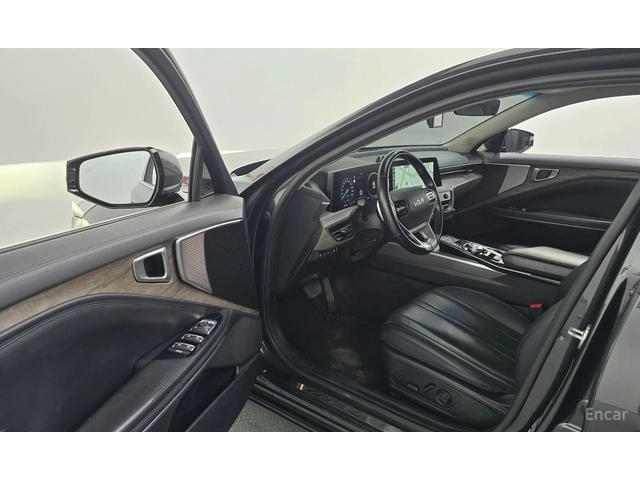 Kia K8 2.5* NOBLESSE* ПОДГРЕВ* ОБДУХВАНЕ* LANE* ASSIST* 3 - автомобили, коли, обяви за нови и употребявани 4