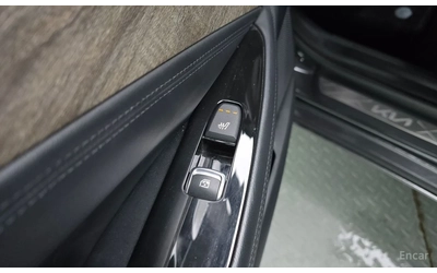 Kia K8 2.5* NOBLESSE* ПОДГРЕВ* ОБДУХВАНЕ* LANE* ASSIST* 3 - автомобили, коли, обяви за нови и употребявани 6