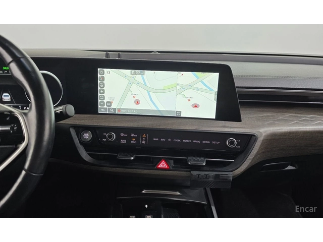 Kia K8 2.5* NOBLESSE* ПОДГРЕВ* ОБДУХВАНЕ* LANE* ASSIST* 3 - автомобили, коли, обяви за нови и употребявани 9