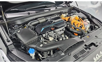 Kia K8 HYBRID* NOBLESSE* ПОДГРЕВ* ОБДУХВАНЕ* LANE* ASSIST - автомобили, коли, обяви за нови и употребявани 15