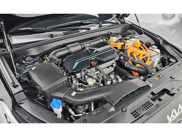 Kia K8 HYBRID* NOBLESSE* ПОДГРЕВ* ОБДУХВАНЕ* LANE* ASSIST - автомобили, коли, обяви за нови и употребявани 15