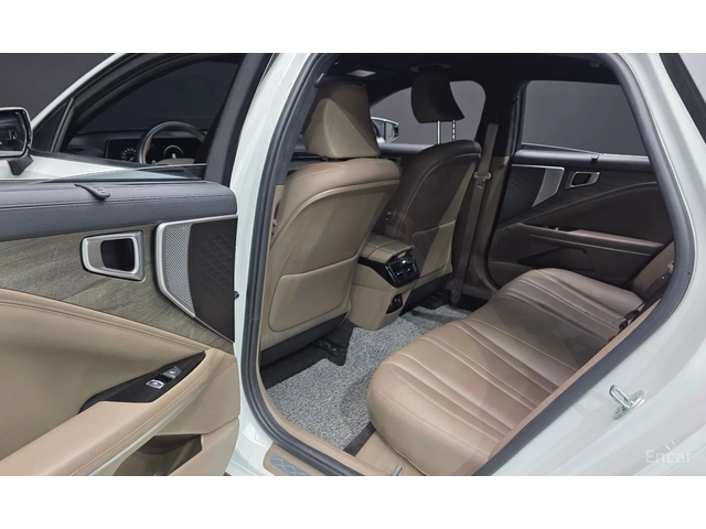 Kia K8 2.5* NOBLESSE* ПОДГРЕВ* ОБДУХВАНЕ* LANE* ASSIST* 3 - автомобили, коли, обяви за нови и употребявани 13