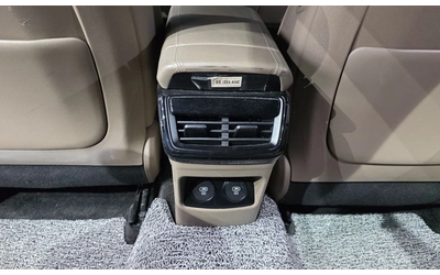 Kia K8 2.5* NOBLESSE* ПОДГРЕВ* ОБДУХВАНЕ* LANE* ASSIST* 3 - автомобили, коли, обяви за нови и употребявани 14