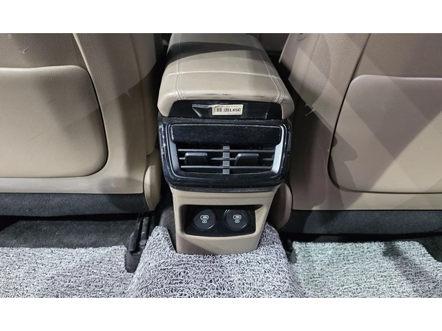 Kia K8 2.5* NOBLESSE* ПОДГРЕВ* ОБДУХВАНЕ* LANE* ASSIST* 3 - автомобили, коли, обяви за нови и употребявани 14