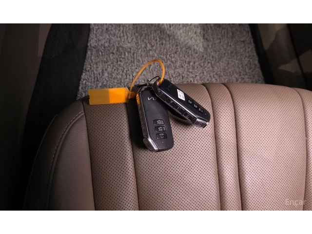 Kia K8 2.5* NOBLESSE* ПОДГРЕВ* ОБДУХВАНЕ* LANE* ASSIST* 3 - автомобили, коли, обяви за нови и употребявани 15