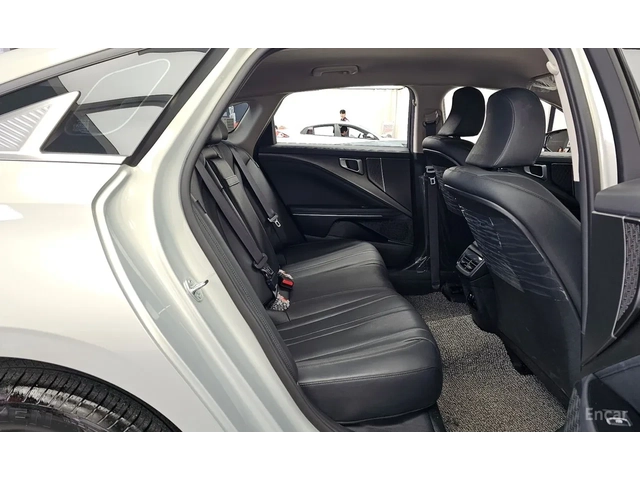 Kia K8 3.5 фабрична газ* масаж* обдухване* - автомобили, коли, обяви за нови и употребявани 9