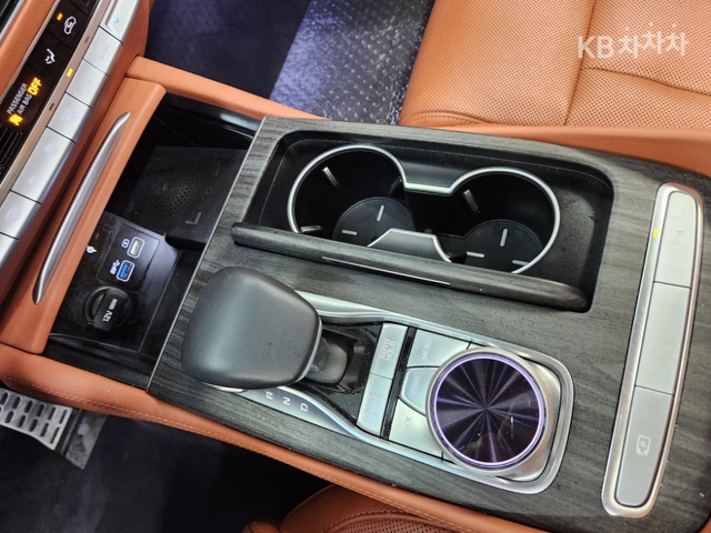 Kia K9 3.8 GDI AWD Platinum ЛИЗИНГ БЕЗ ПЪРВОНАЧАЛНА ВН. - автомобили, коли, обяви за нови и употребявани 13