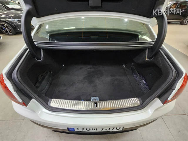 Kia K9 3.8 GDI AWD Platinum ЛИЗИНГ БЕЗ ПЪРВОНАЧАЛНА ВН. - автомобили, коли, обяви за нови и употребявани 16