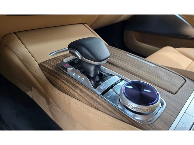 Kia K9 3.8 GDI AWD* BEST SELECTION* FULL - автомобили, коли, обяви за нови и употребявани 13