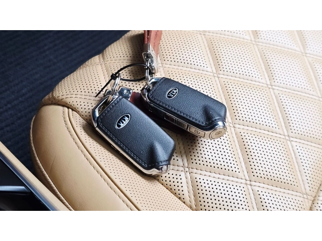 Kia Mohave 4WD* HUD* 7МЕСТЕН* КОЖА* ОБДУХВ* НАВИ* ПАНО - автомобили, коли, обяви за нови и употребявани 13