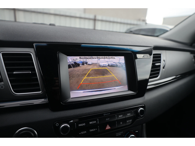 Kia Niro Niro - автомобили, коли, обяви за нови и употребявани 13