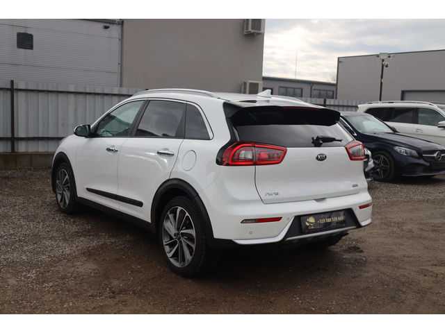 Kia Niro Niro - автомобили, коли, обяви за нови и употребявани 6