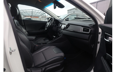 Kia Niro Niro - автомобили, коли, обяви за нови и употребявани 7