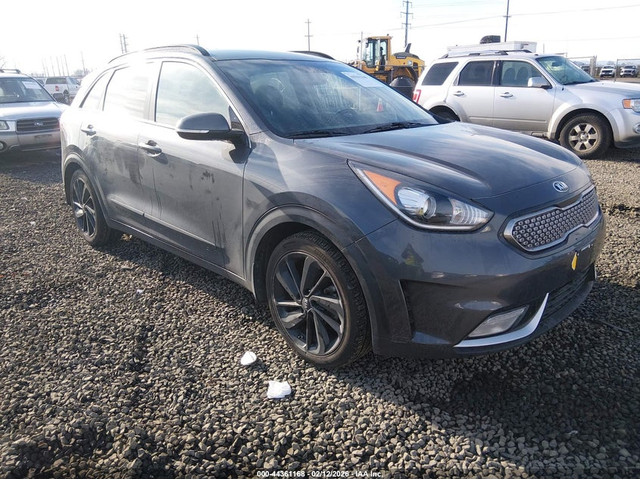 Kia Niro 1.6L I-4 DI, DOHC, VVT, 104HP Front Wheel Drive - автомобили, коли, обяви за нови и употребявани 0