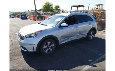 Kia Niro 1.6L I-4 DI, DOHC, VVT, 104HP Front Wheel Drive - автомобили, коли, обяви за нови и употребявани 1