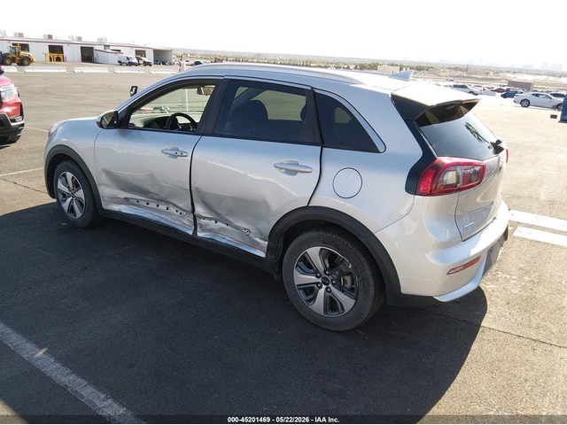 Kia Niro 1.6L I-4 DI, DOHC, VVT, 104HP Front Wheel Drive - автомобили, коли, обяви за нови и употребявани 2