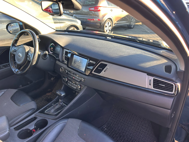 Kia Niro 1.6i HYBRID AVTOMAT/NAVI/KOJA EURO 6 - автомобили, коли, обяви за нови и употребявани 10