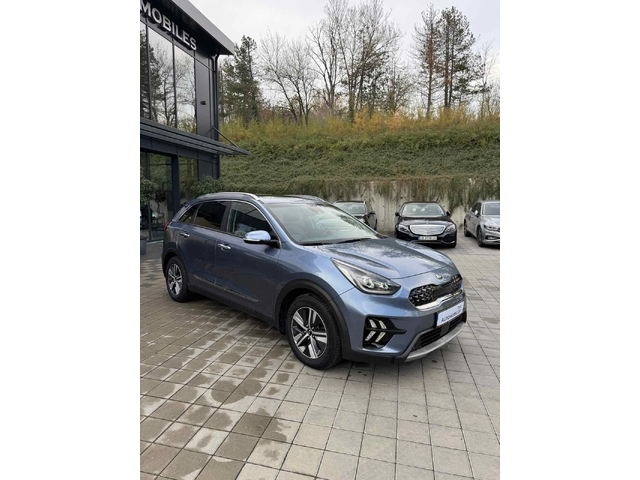 Kia Niro 1, 6 GDI - автомобили, коли, обяви за нови и употребявани 1