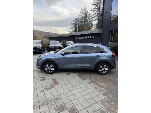 Kia Niro 1, 6 GDI - автомобили, коли, обяви за нови и употребявани 3