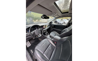 Kia Niro 1, 6 GDI - автомобили, коли, обяви за нови и употребявани 9