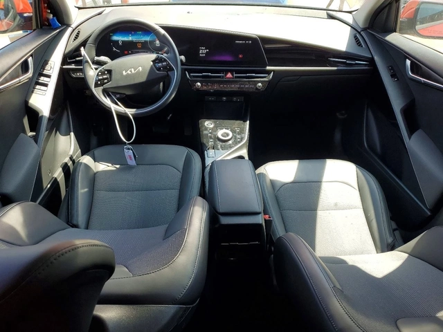 Kia Niro WIND FWD - автомобили, коли, обяви за нови и употребявани 7
