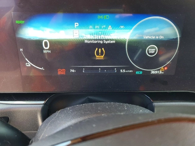 Kia Niro WIND FWD - автомобили, коли, обяви за нови и употребявани 8