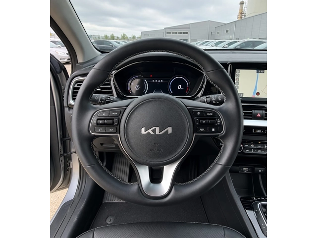 Kia Niro 64 kW - 70 бр. ОЧАКВАН ВНОС - автомобили, коли, обяви за нови и употребявани 4