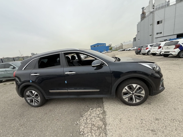 Kia Niro 64 kW - ОЧАКВАН ВНОС - автомобили, коли, обяви за нови и употребявани 2