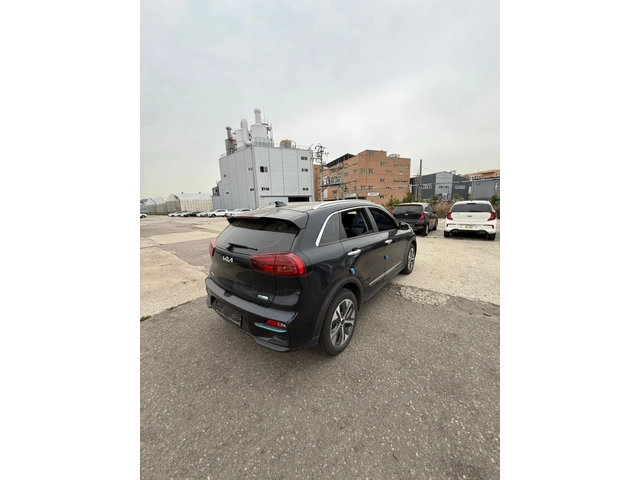 Kia Niro 64 kW - ОЧАКВАН ВНОС - автомобили, коли, обяви за нови и употребявани 3