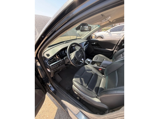 Kia Niro EV - 64 kW - ОЧАКВАН ВНОС - автомобили, коли, обяви за нови и употребявани 3