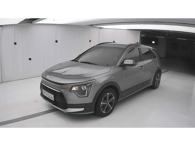 Kia Niro 1.6 HEV - ОЧАКВАН ВНОС - автомобили, коли, обяви за нови и употребявани 0