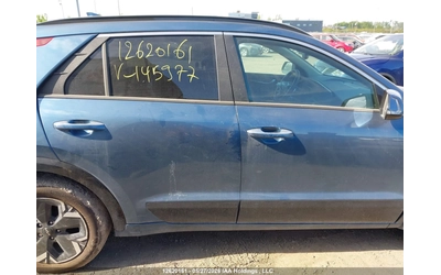 Kia Niro SNOW WHITE PEARL GREY EXTERIOR - автомобили, коли, обяви за нови и употребявани 13