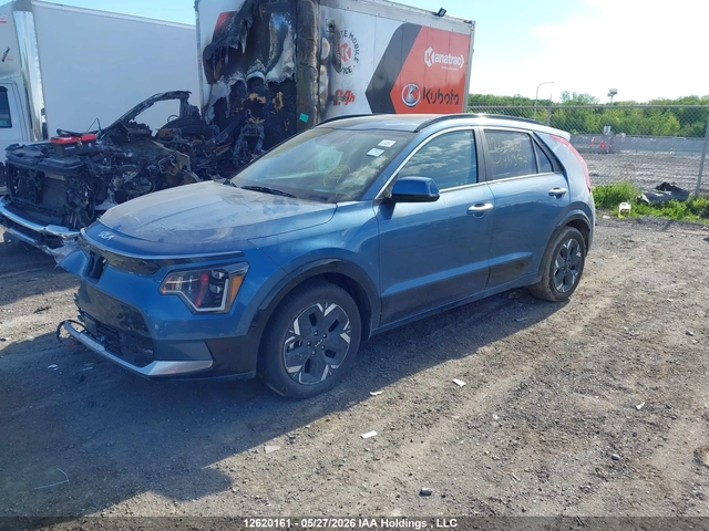 Kia Niro SNOW WHITE PEARL GREY EXTERIOR - автомобили, коли, обяви за нови и употребявани 1