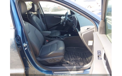 Kia Niro SNOW WHITE PEARL GREY EXTERIOR - автомобили, коли, обяви за нови и употребявани 4