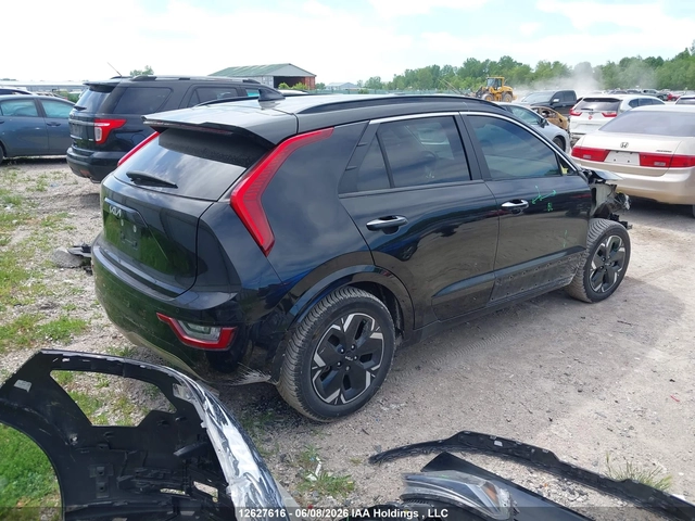 Kia Niro EV - автомобили, коли, обяви за нови и употребявани 3