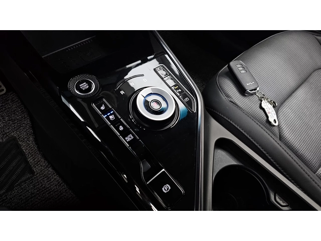 Kia Niro 2024* Signature* HYBRID* 35.427KM* КРАЙНА ЦЕНА - автомобили, коли, обяви за нови и употребявани 11