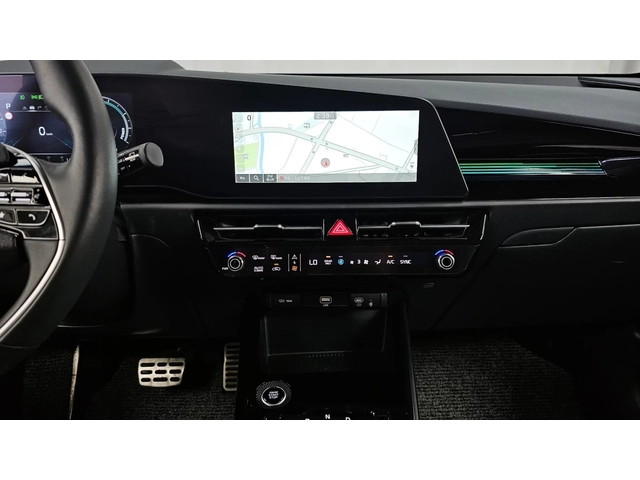 Kia Niro 2024* Signature* HYBRID* 35.427KM* КРАЙНА ЦЕНА - автомобили, коли, обяви за нови и употребявани 9