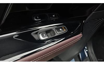 Kia Niro HYBRID* NOBLESSE* ПОДГРЕВ* ОБДУХВАНЕ* КАМЕРА* - автомобили, коли, обяви за нови и употребявани 16