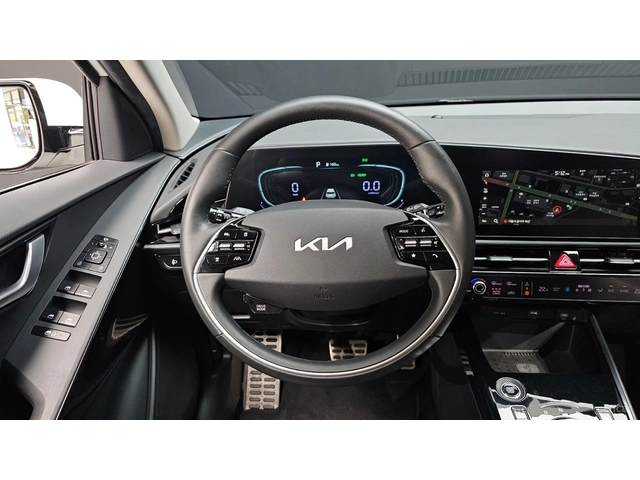 Kia Niro HYBRID* SIGNATURE* ПОДГРЕВ* ОБДУХВАНЕ* КОЖА* КАМЕР - автомобили, коли, обяви за нови и употребявани 11
