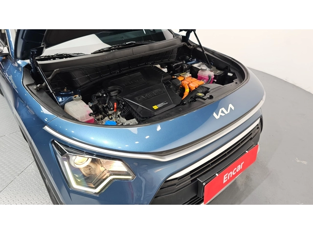 Kia Niro Hybrid Prestige | Adaptive Cruise | Камера - автомобили, коли, обяви за нови и употребявани 3