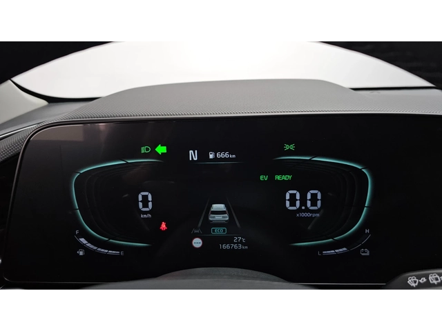 Kia Niro Hybrid Prestige | Adaptive Cruise | Камера - автомобили, коли, обяви за нови и употребявани 5