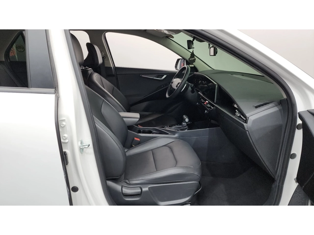Kia Niro 1.6 Hybrid Trendy | Distronic | Навигация | Камера - автомобили, коли, обяви за нови и употребявани 16