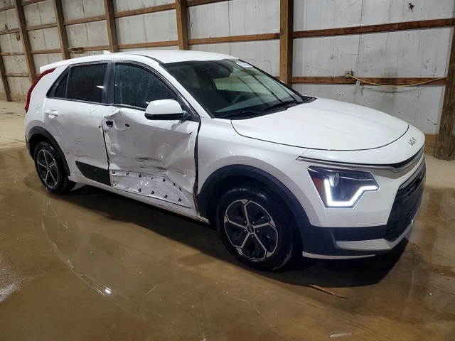 Kia Niro - автомобили, коли, обяви за нови и употребявани 2