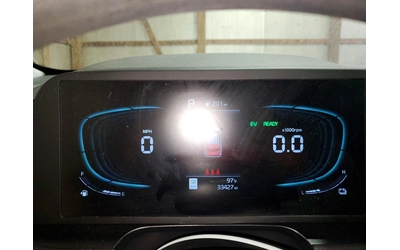Kia Niro - автомобили, коли, обяви за нови и употребявани 8