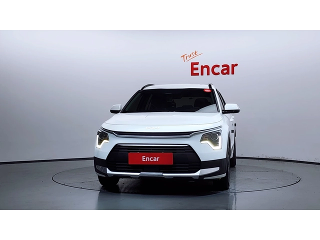 Kia Niro 1.6 Hybrid Trendy | Distronic | Навигация | Камера - автомобили, коли, обяви за нови и употребявани 2