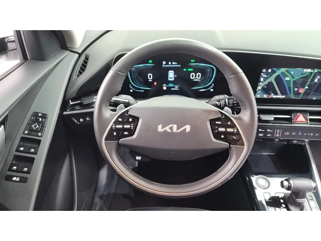 Kia Niro 1.6 Hybrid Trendy | Distronic | Навигация | Камера - автомобили, коли, обяви за нови и употребявани 6