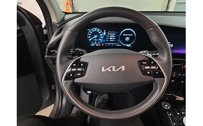 Kia Niro Wind+ - автомобили, коли, обяви за нови и употребявани 7